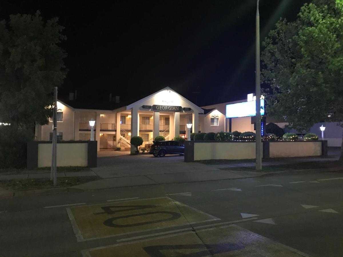 Albury Georgian Motel & Suites Exterior foto