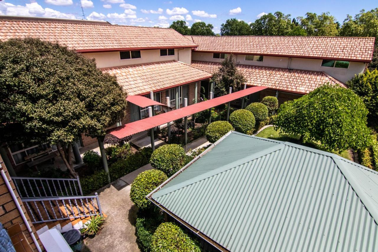 Albury Georgian Motel & Suites Exterior foto